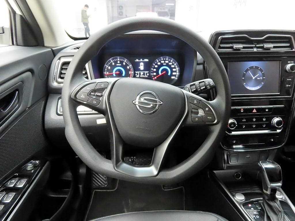 Ssangyong Tivoli - Vista 7