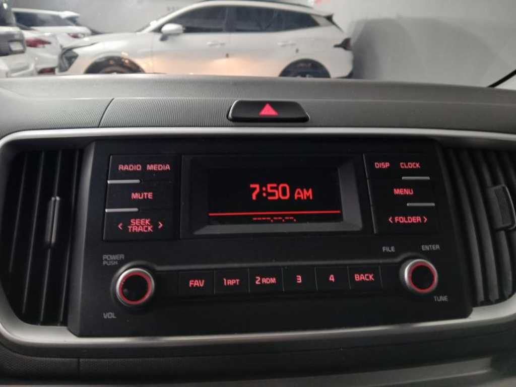 KIA Ray 2020 Blanco - Importación desde Corea - HF Imports Iquique - Foto 13