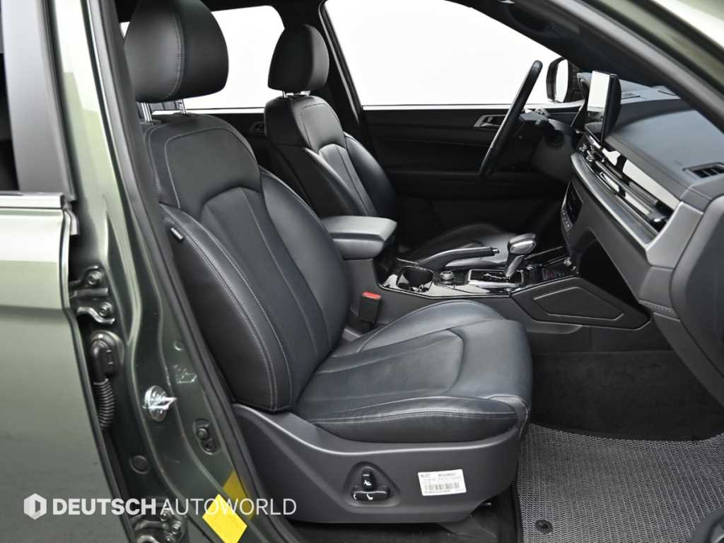 Ssangyong Rexton - Vista 10