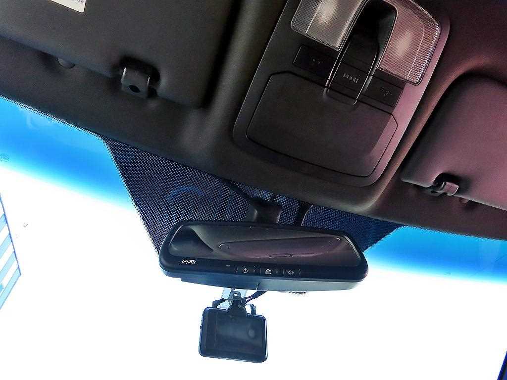 Ssangyong Tivoli 2016 Blanco - Importación desde Corea - HF Imports Iquique - Foto 16