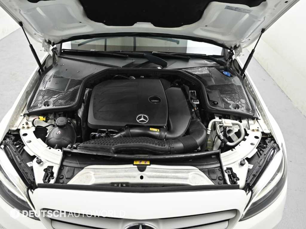 Mercedes Benz C Class - Vista 6