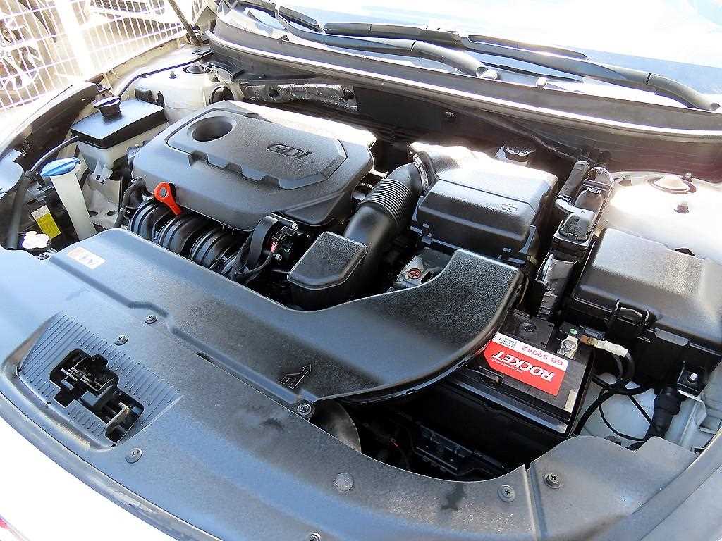 HYUNDAI Sonata 2015 Blanco - Importación desde Corea - HF Imports Iquique - Foto 19