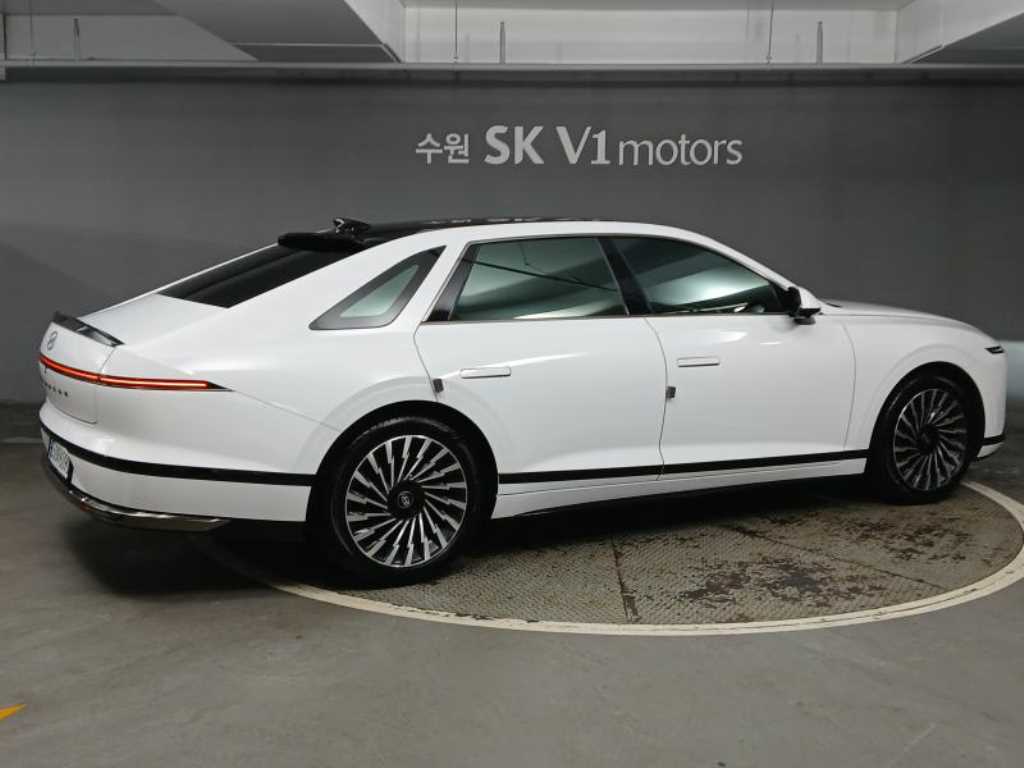 HYUNDAI Grandeur - Vista 4