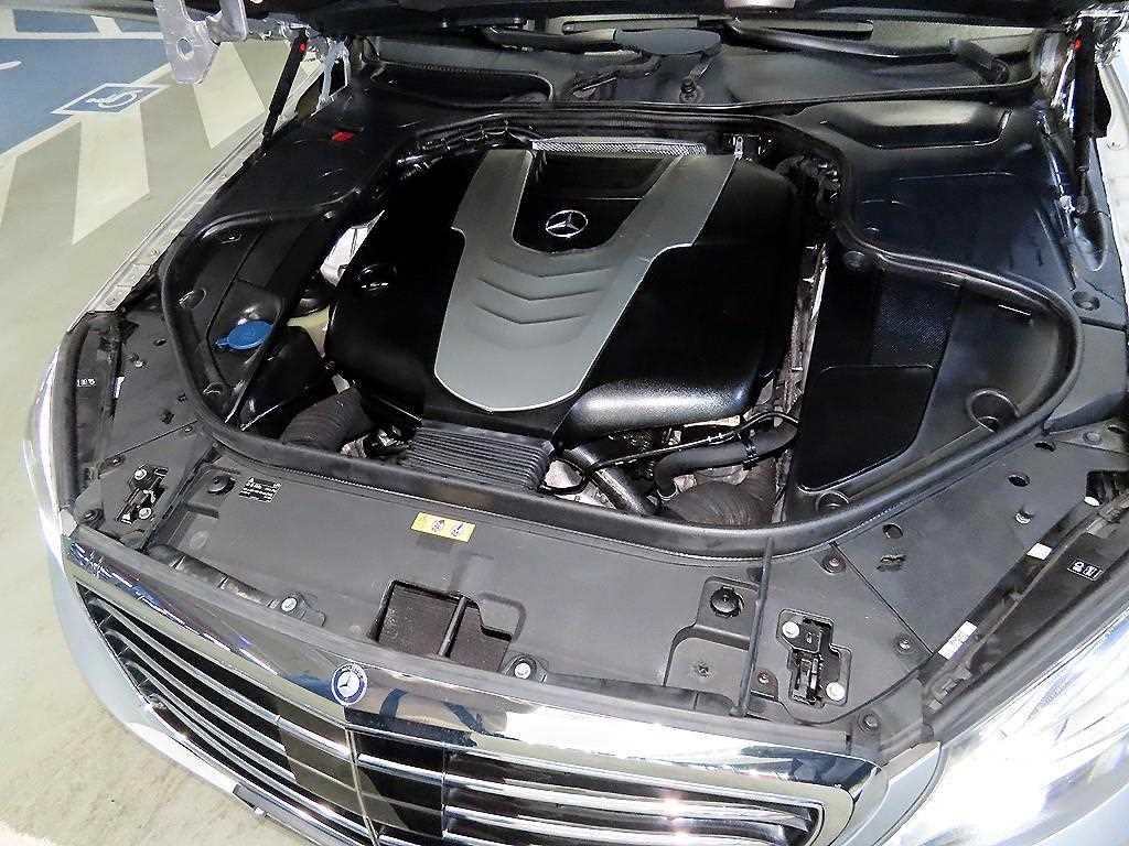 Mercedes Benz S Class 2015 Plateado - Importación desde Corea - HF Imports Iquique - Foto 19