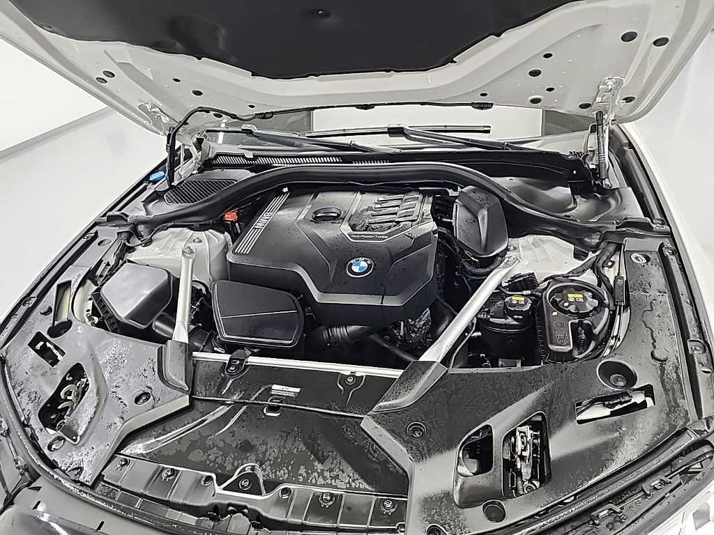 BMW 5 Series - Vista 5