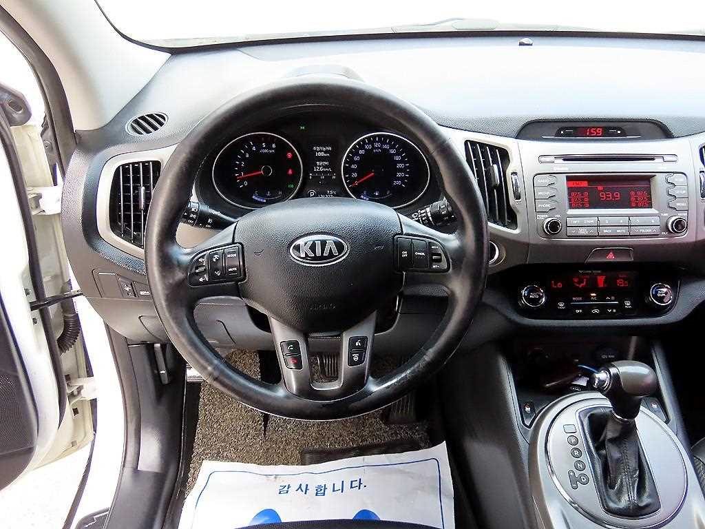 KIA Sportage - Vista 8