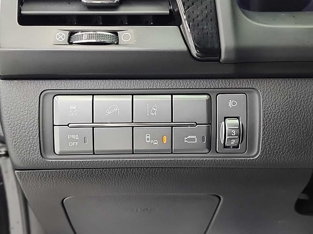 Ssangyong Rexton 2020 Negro - Importación desde Corea - HF Imports Iquique - Foto 18