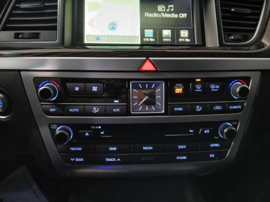 Genesis G80 2018 Negro - Importación desde Corea - HF Imports Iquique - Foto 13