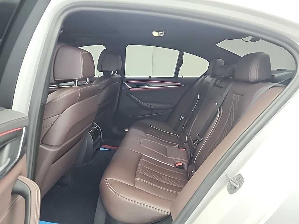 BMW 5 Series - Vista 12