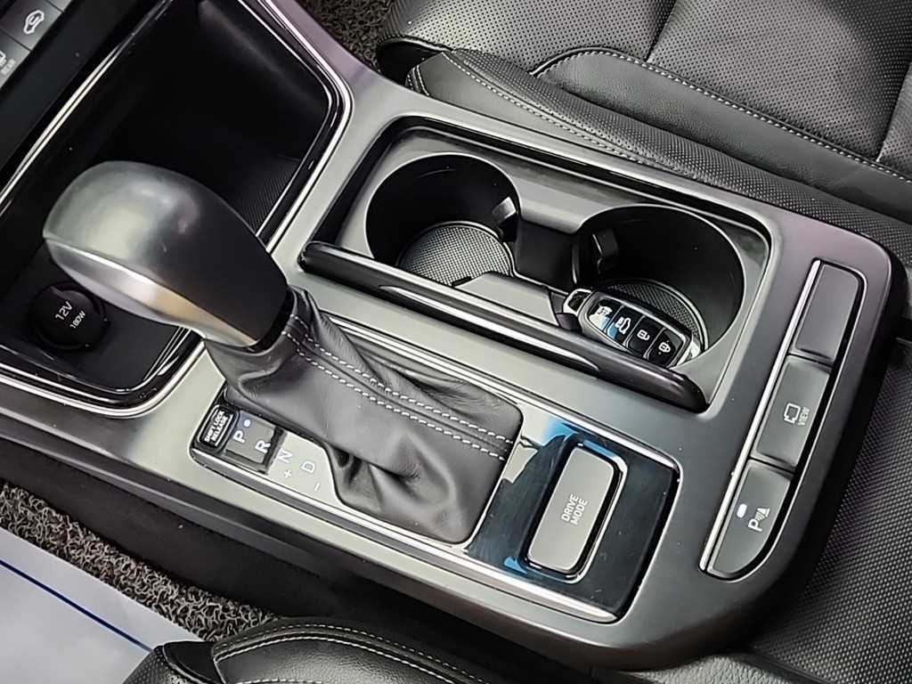 HYUNDAI Grandeur - Vista 8