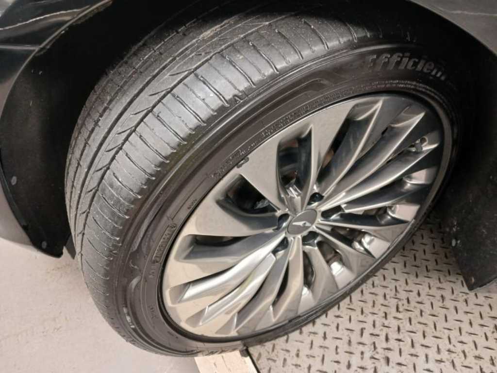 Genesis EQ900 2016 Negro - Importación desde Corea - HF Imports Iquique - Foto 20