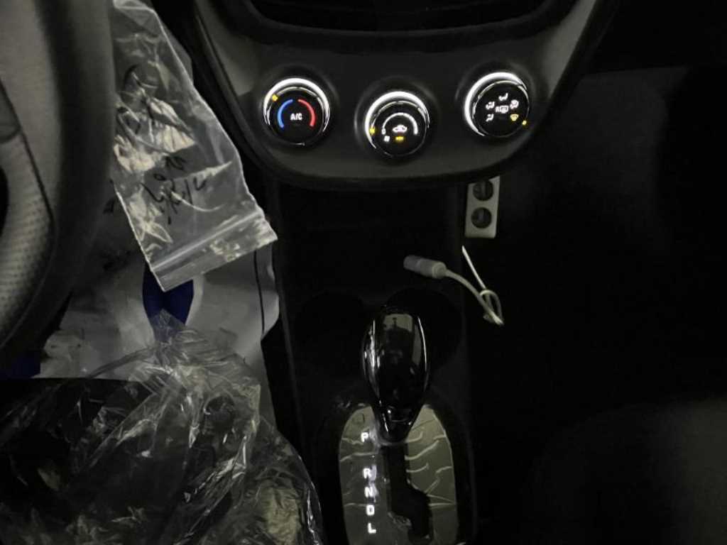 Chevrolet Spark - Vista 12