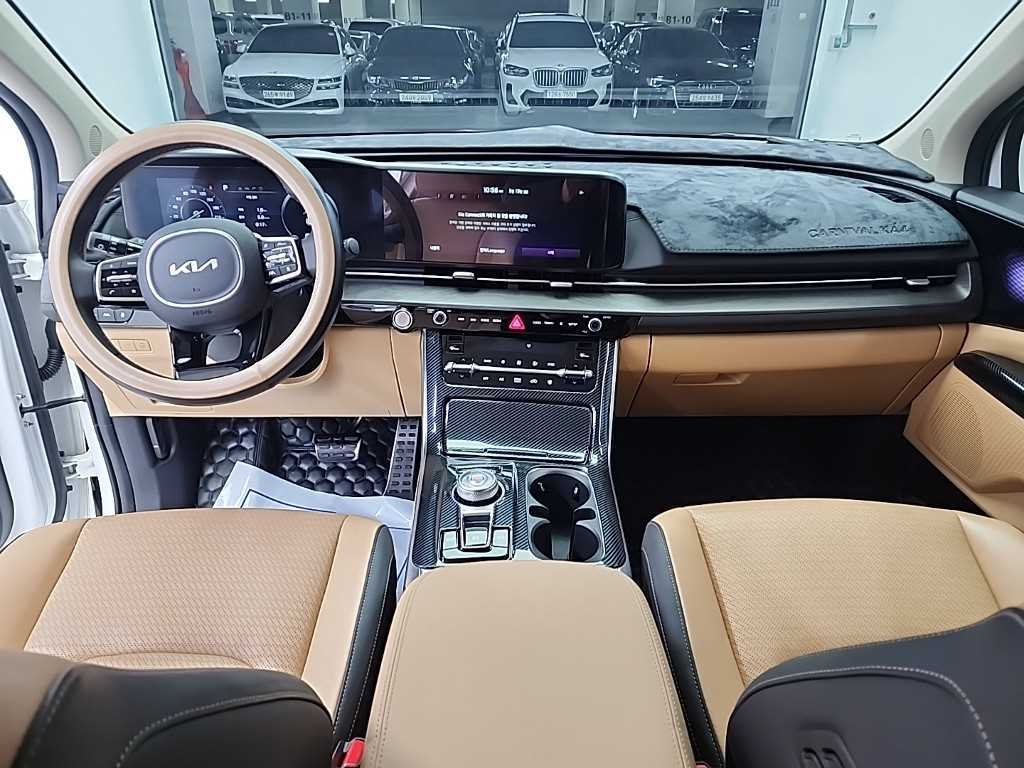 KIA Carnival - Vista 7