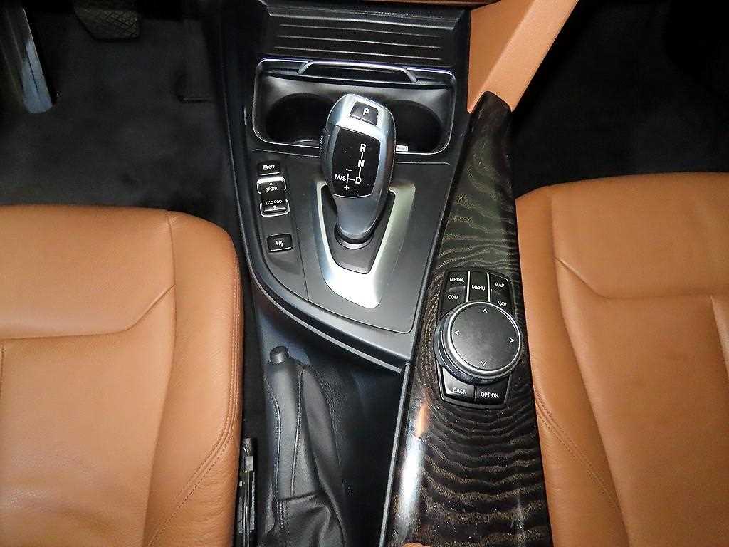 BMW 3 series - Vista 12