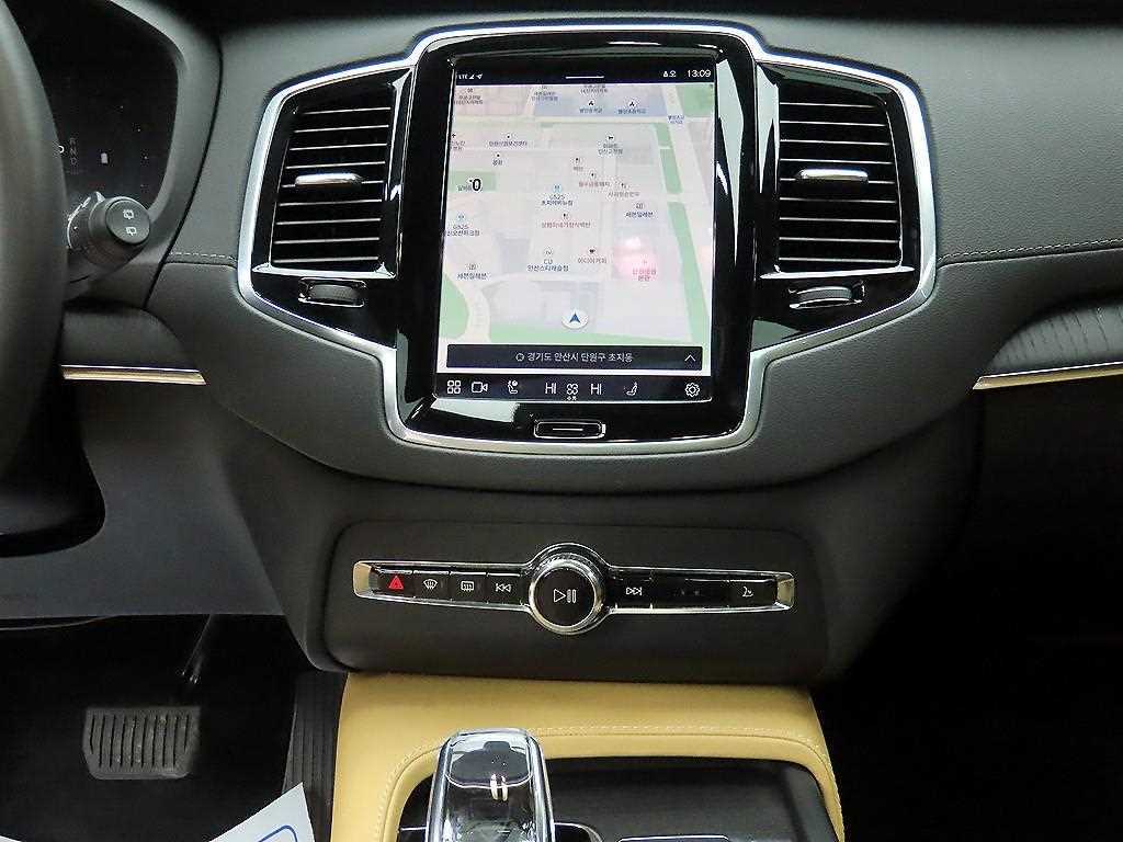 Volvo XC90 - Vista 12