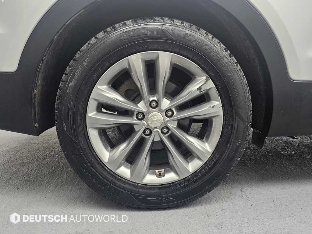 HYUNDAI Santa Fe - Vista 5