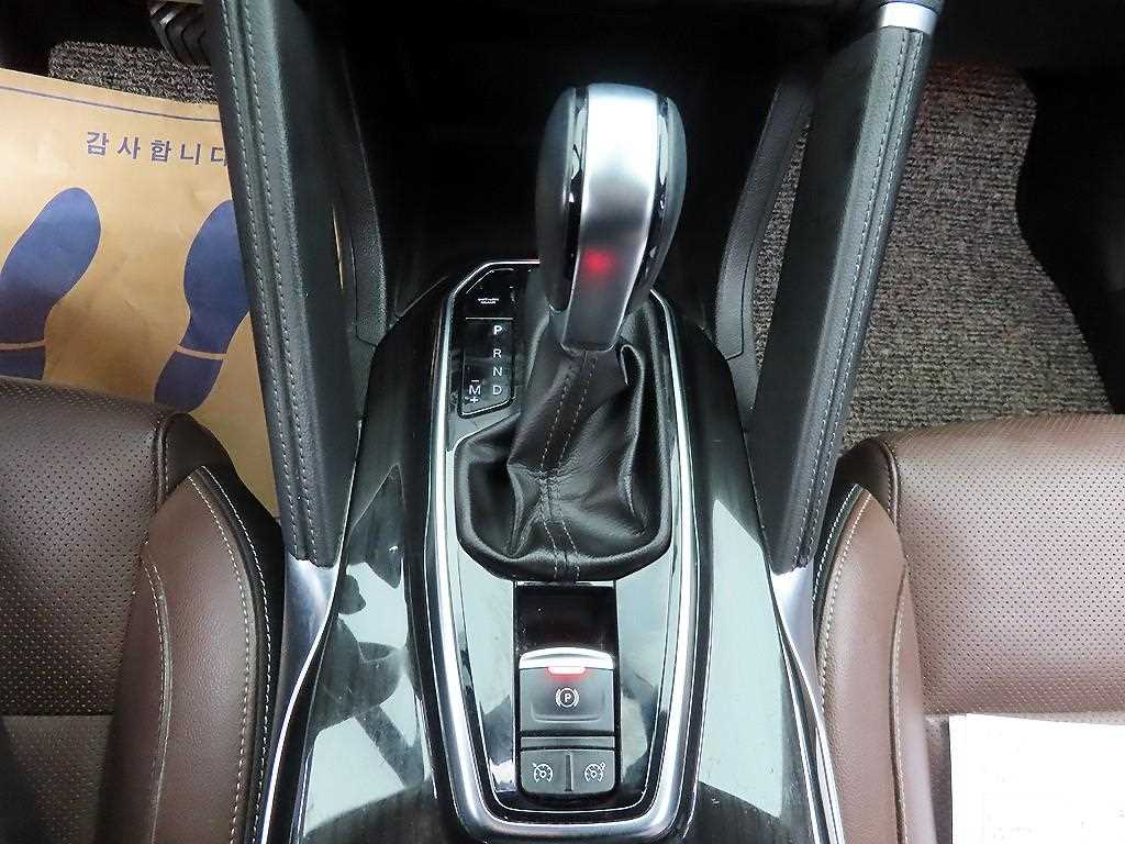 SAMSUNG QM6 - Vista 10