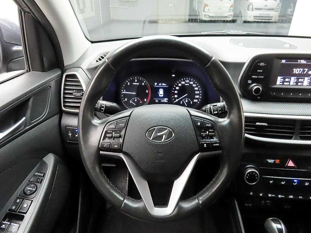 HYUNDAI Tucson - Vista 7