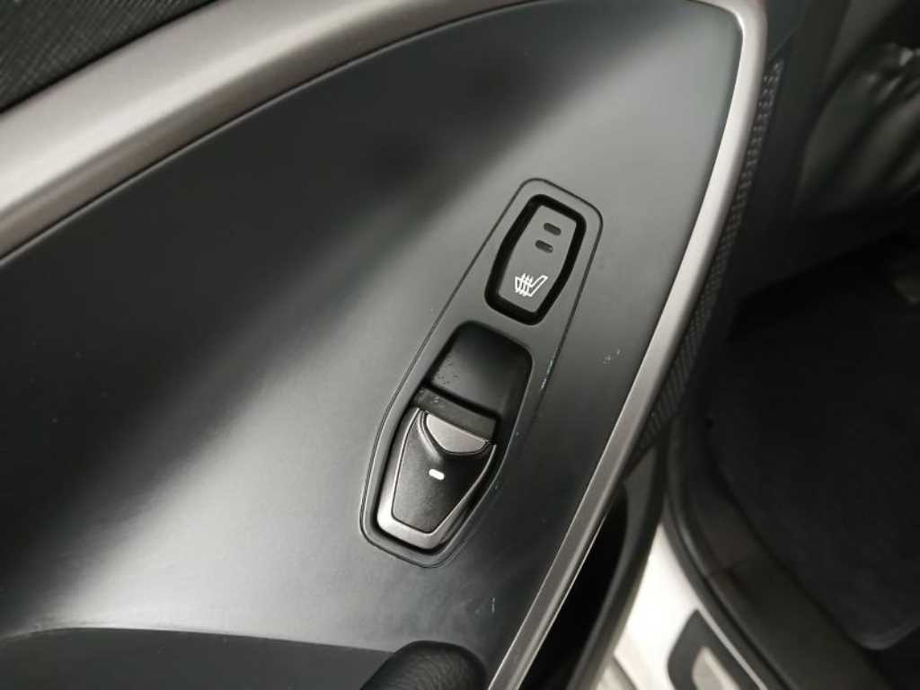 HYUNDAI Santa Fe 2015 Blanco - Importación desde Corea - HF Imports Iquique - Foto 17