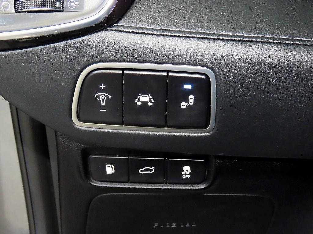 HYUNDAI Grandeur 2018 Negro - Importación desde Corea - HF Imports Iquique - Foto 14