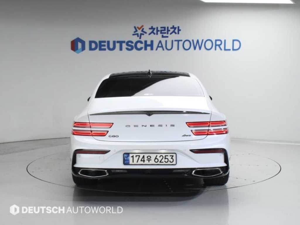 Genesis G80 - Vista 4