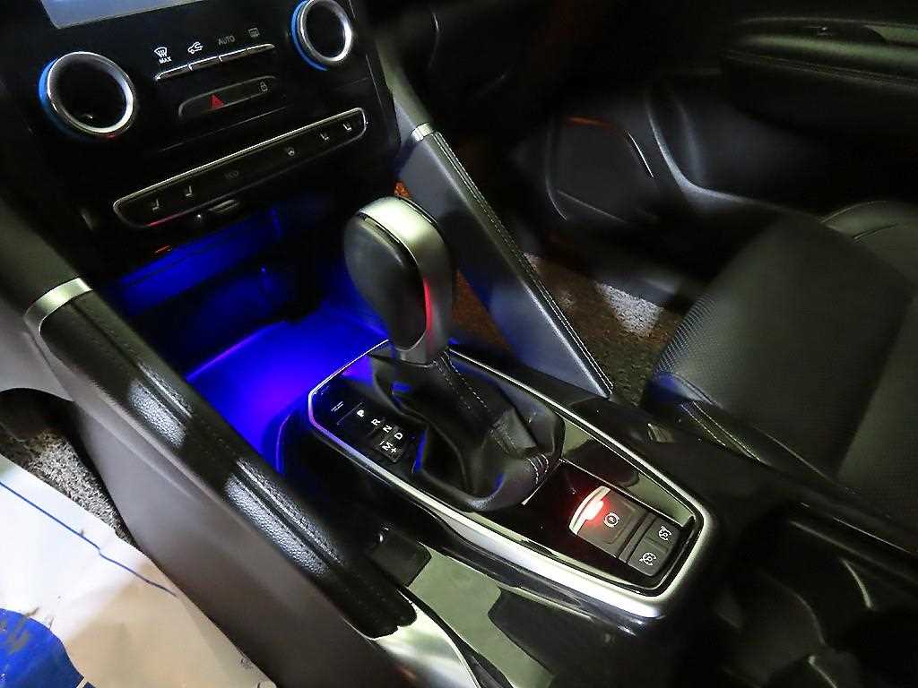 SAMSUNG QM6 - Vista 12