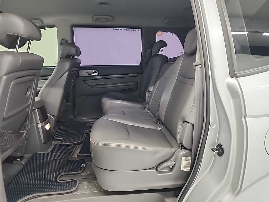 Ssangyong Korando - Vista 12