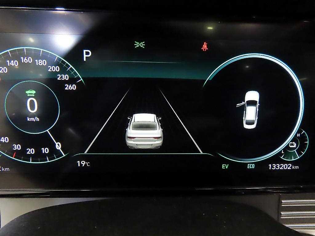 HYUNDAI Grandeur - Vista 12