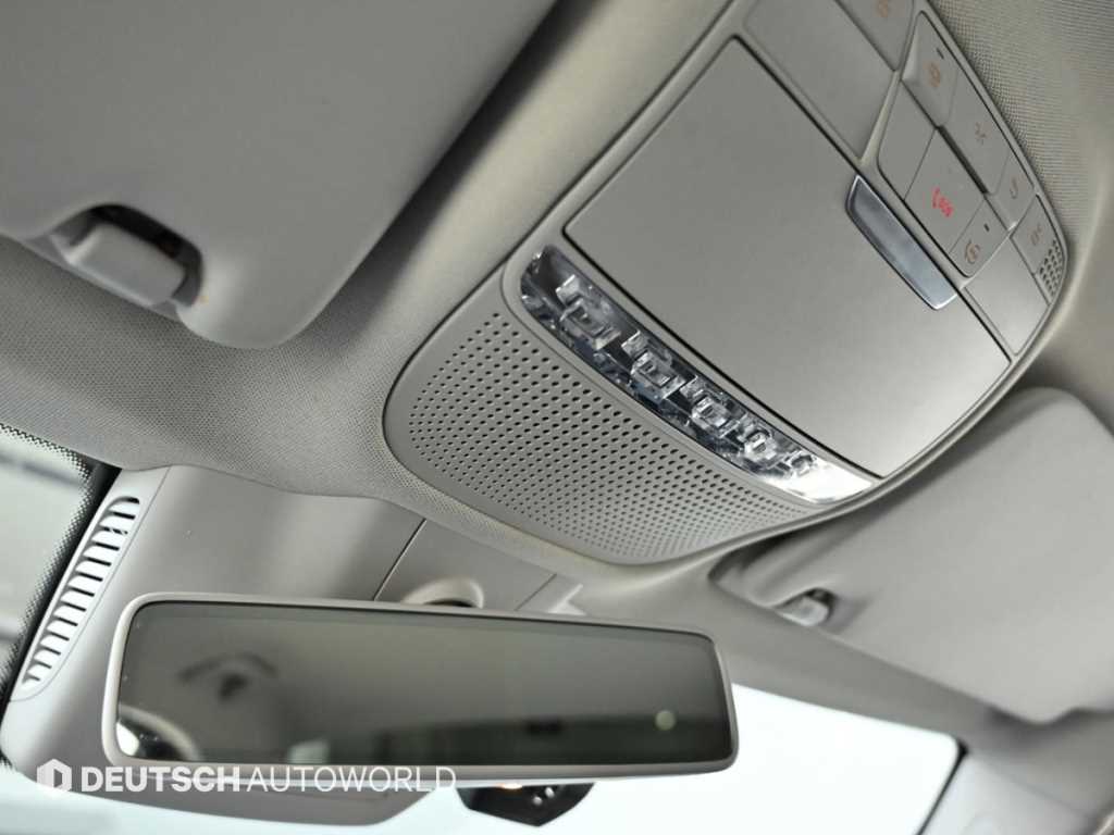 Mercedes Benz C Class 2019 Blanco - Importación desde Corea - HF Imports Iquique - Foto 18