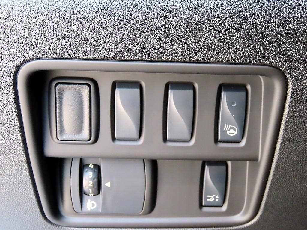 SAMSUNG QM6 - Vista 12