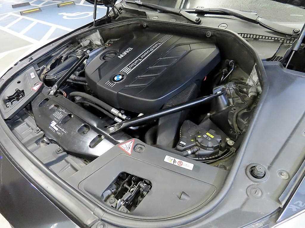 BMW Gran Turismo 2016 Gris - Importación desde Corea - HF Imports Iquique - Foto 19