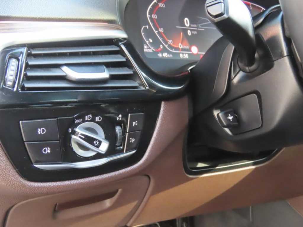 BMW 5 Series - Vista 11