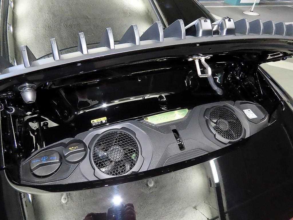 Porsche 911 2024 Negro - Importación desde Corea - HF Imports Iquique - Foto 19