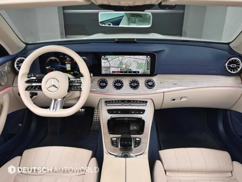 Mercedes Benz E class - Vista 9