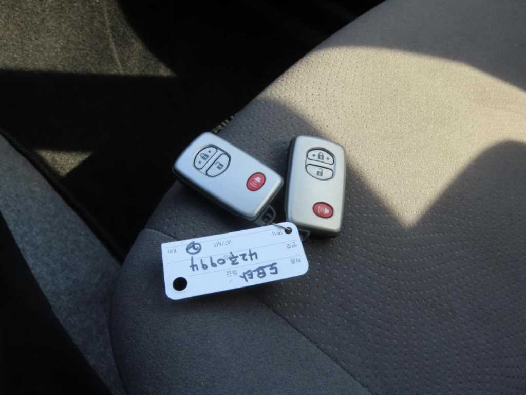 Toyota Prius 2015 - Importación desde Corea - HF Imports Iquique - Foto 18