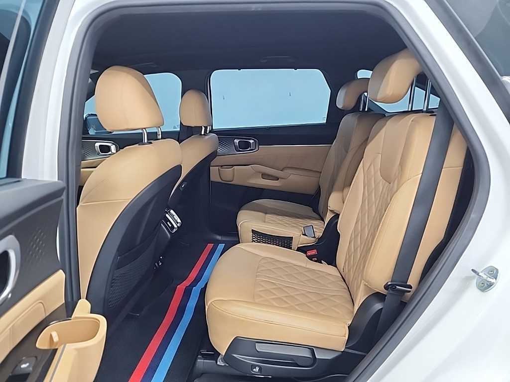 KIA Sorento - Vista 12