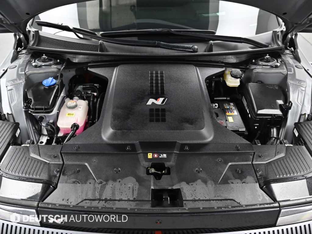 HYUNDAI Ioniq 5 - Vista 6