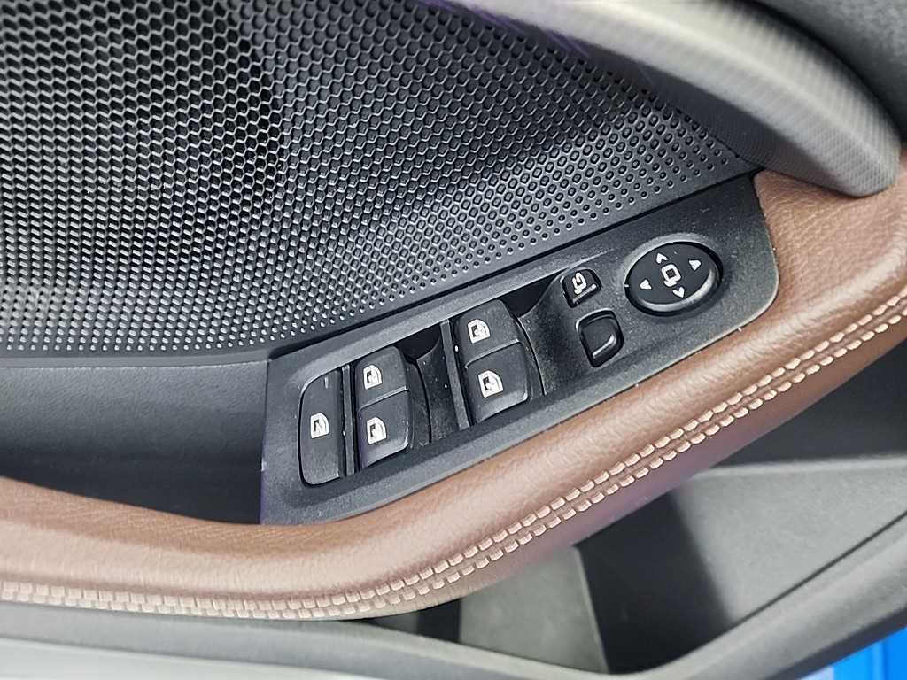 BMW 1 series 2021 Azul - Importación desde Corea - HF Imports Iquique - Foto 17