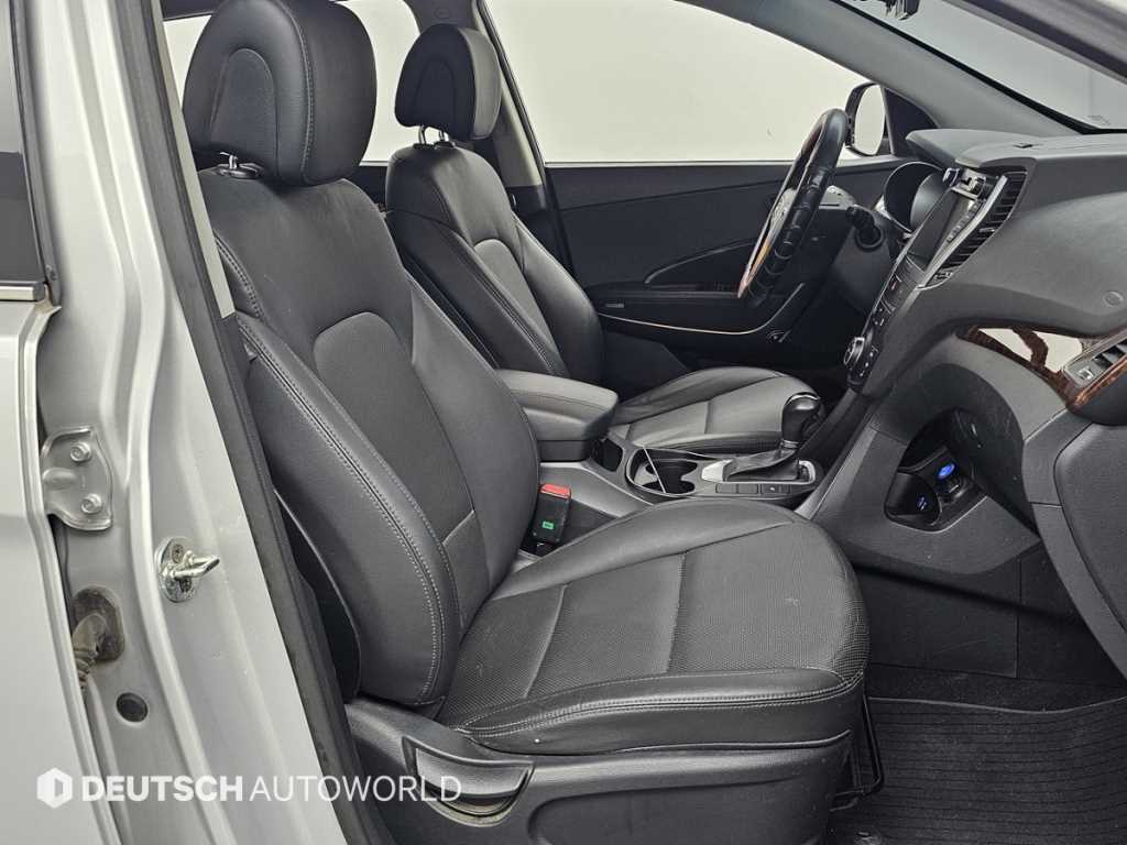 HYUNDAI Santa Fe - Vista 10