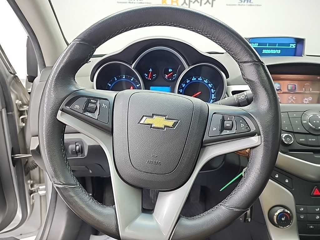 Chevrolet Cruise - Vista 9