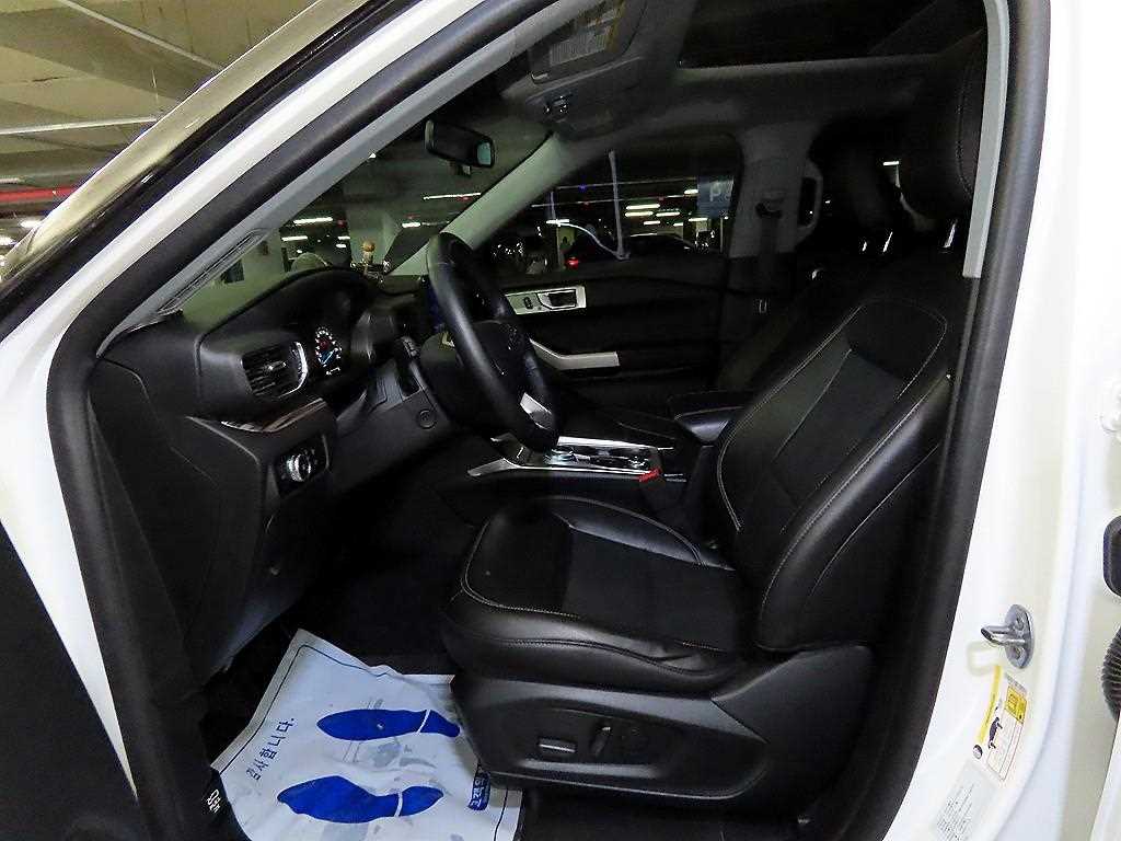 Ford Explorer - Vista 6