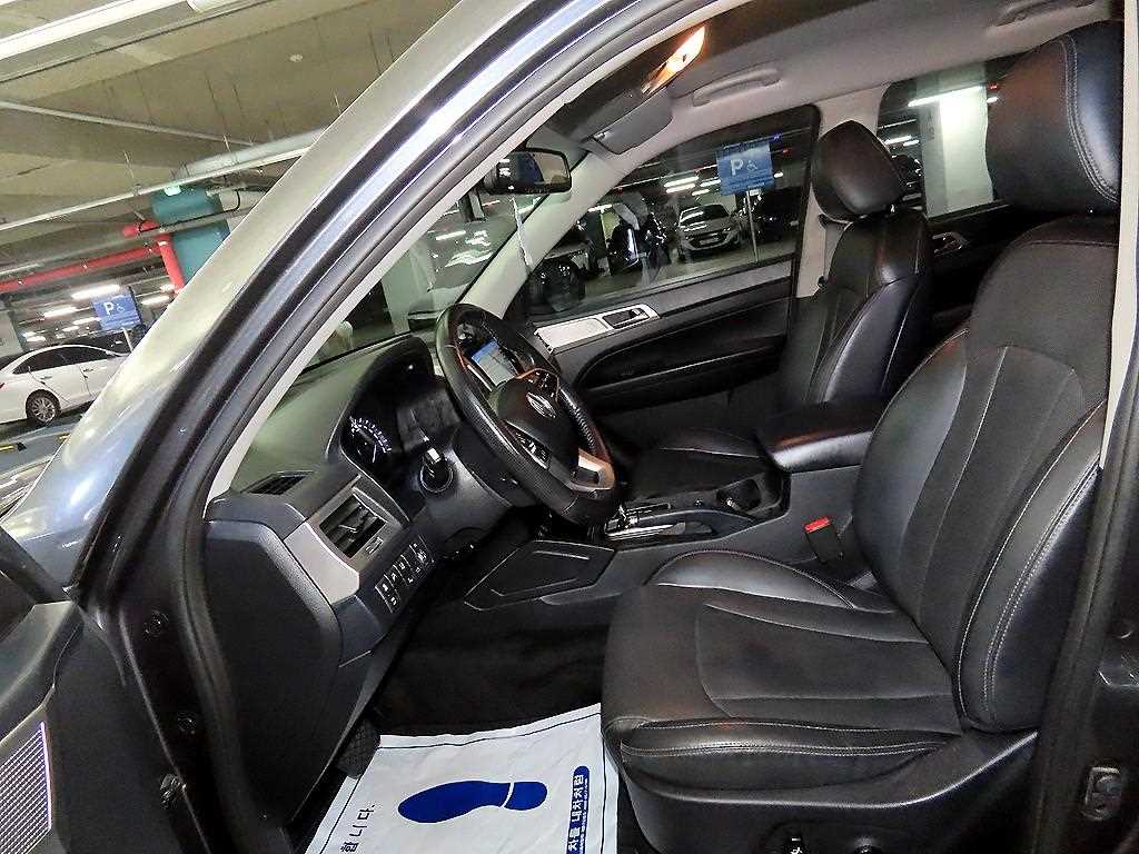 Ssangyong Rexton - Vista 6