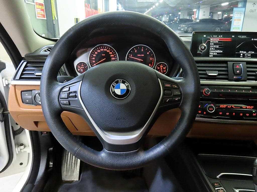 BMW 4 Series - Vista 8