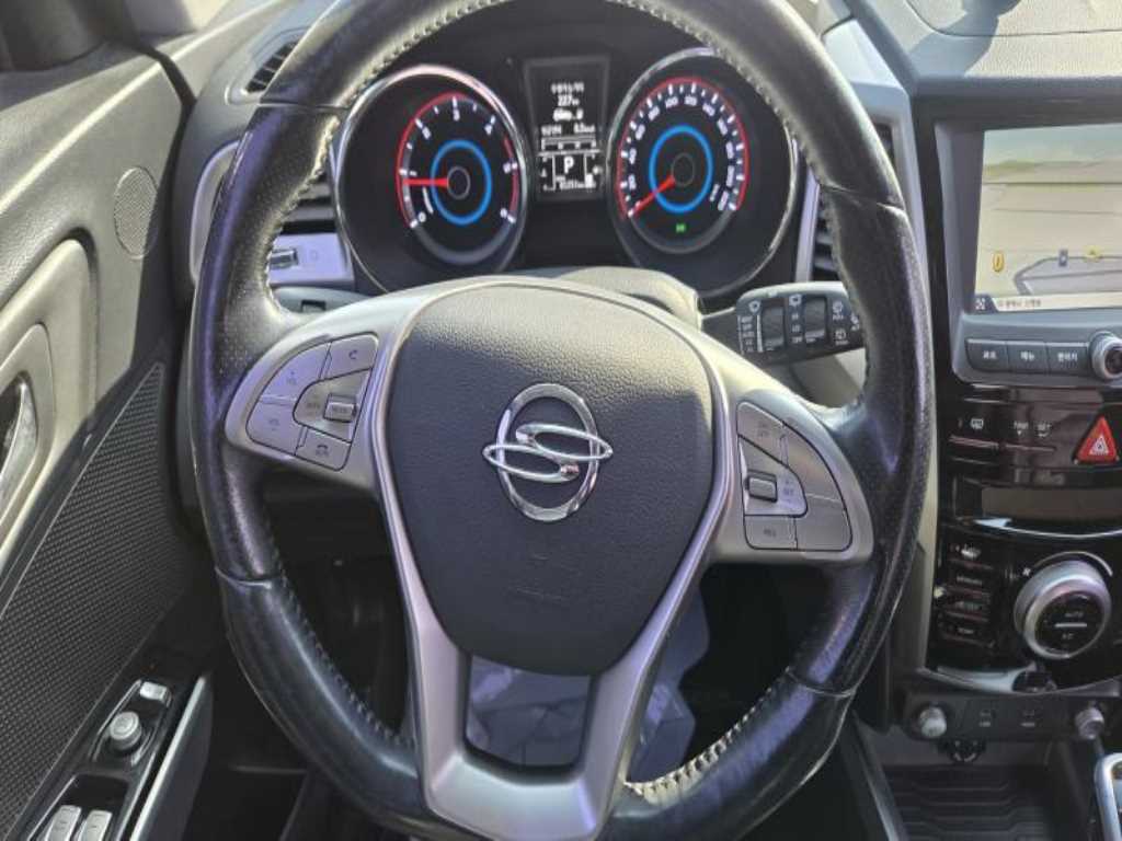 Ssangyong Tivoli - Vista 7