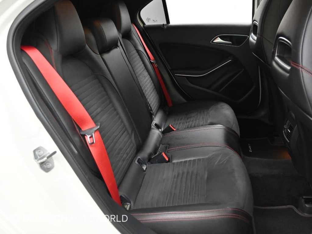 Mercedes Benz A Class - Vista 12