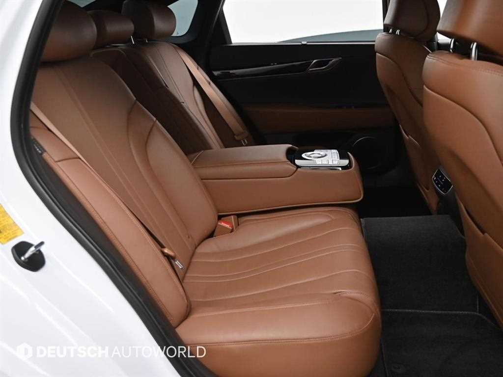 Genesis G80 - Vista 12