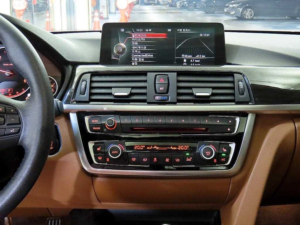 BMW 4 Series - Vista 11