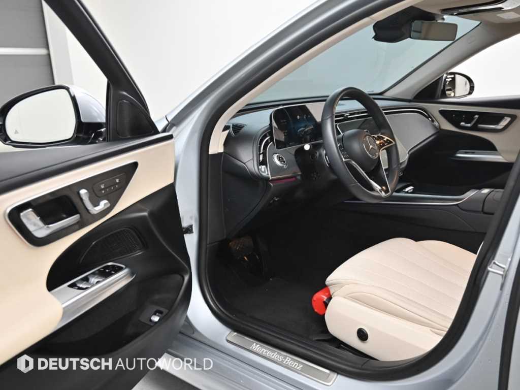 Mercedes Benz E class - Vista 11