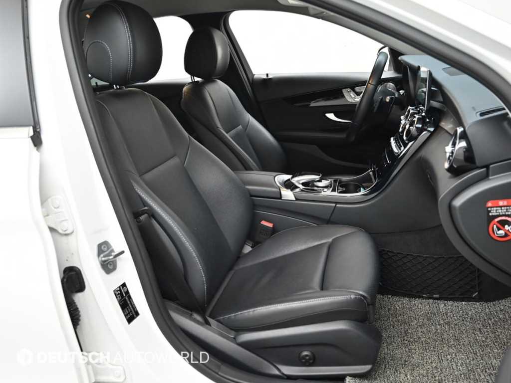 Mercedes Benz C Class - Vista 10