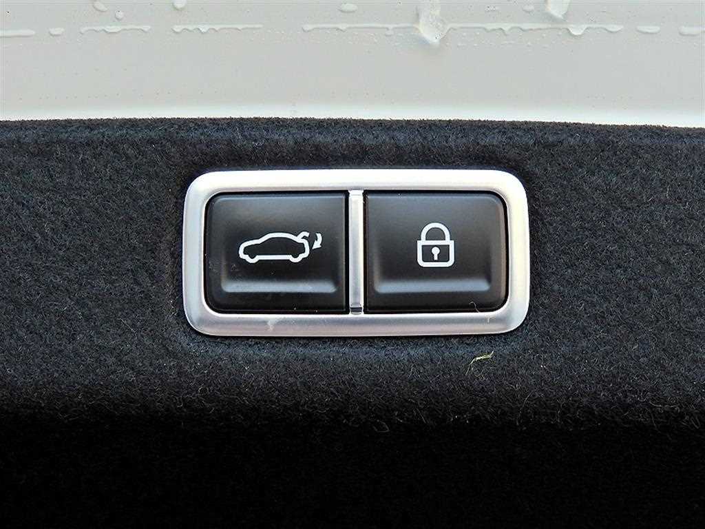 HYUNDAI Grandeur 2025 Blanco - Importación desde Corea - HF Imports Iquique - Foto 18